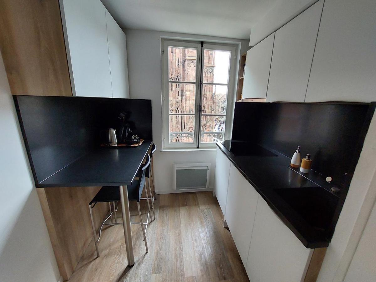 Les appartements Place de la Cathédrale Estrasburgo Exterior foto