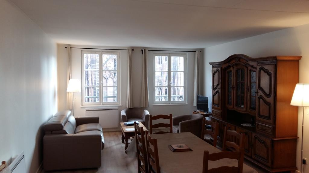 Les appartements Place de la Cathédrale Estrasburgo Exterior foto
